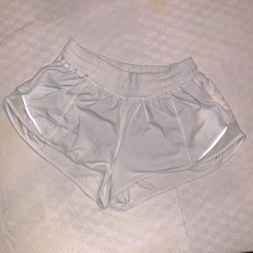 Lululemon Hotty Toddy Low Rise Short